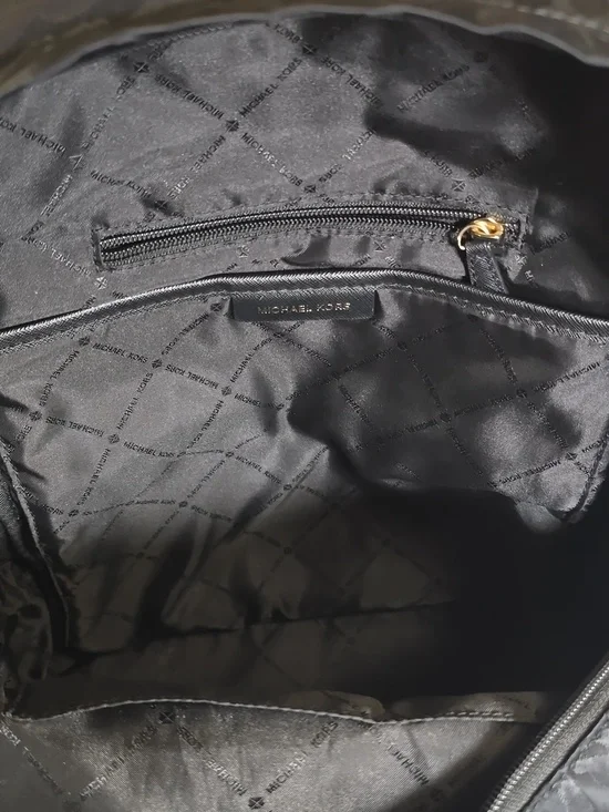 Michael Kors Black Leopard Nylon Backpack Gold Zip MK Logo EUC - Picture 10 of 12